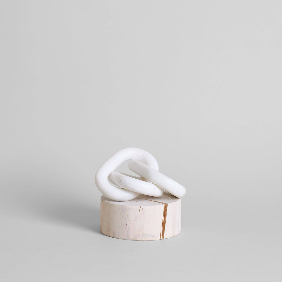 Meraki White Marble 3-Link Small Chainlink