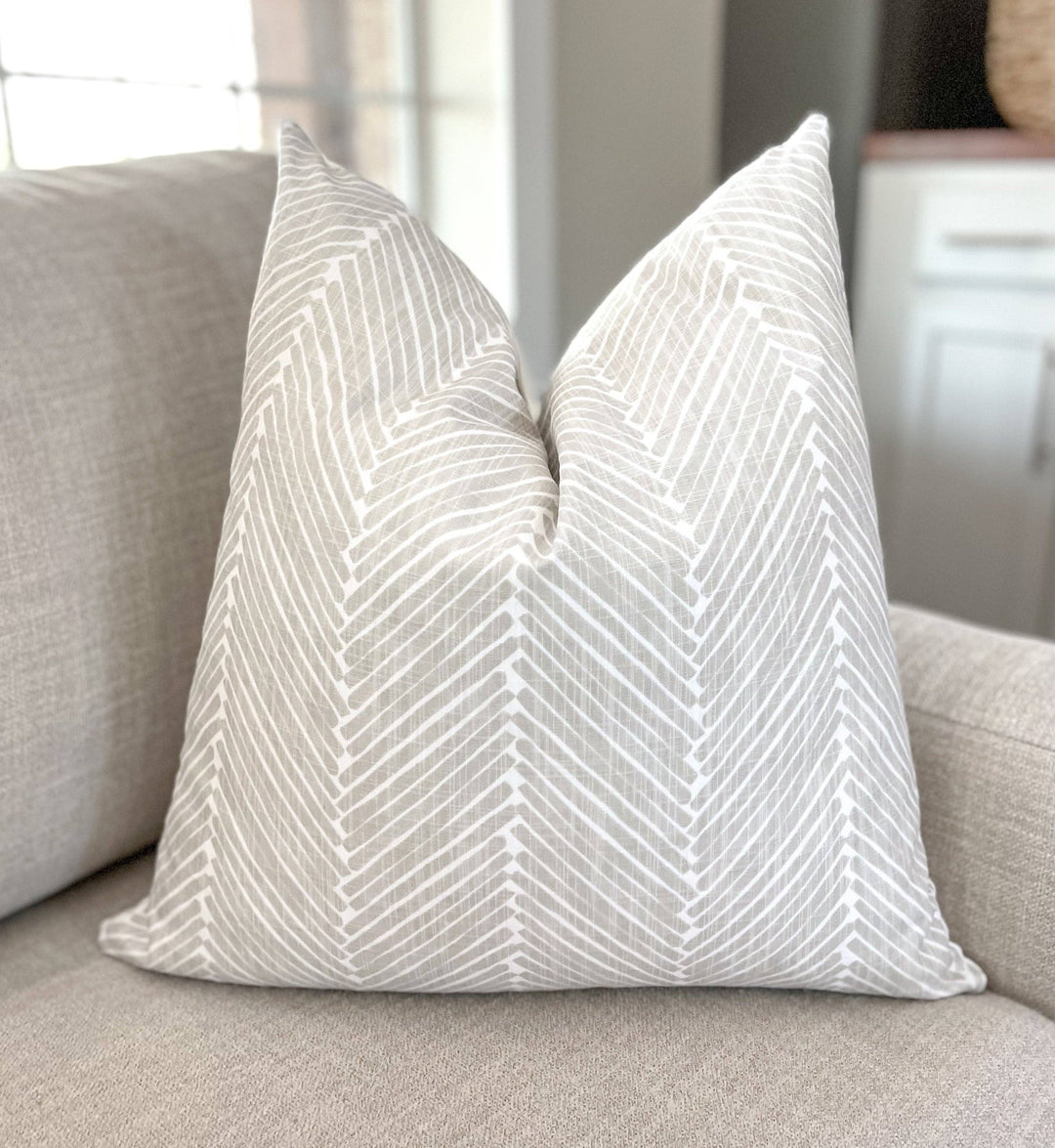 Griffin Diagonal Pattern Pillow Cover 20 x 20