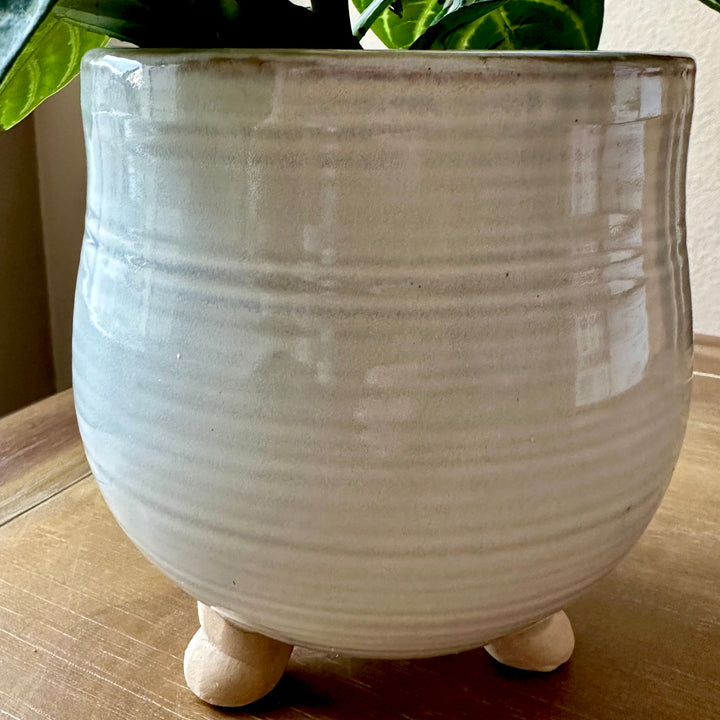 The Tad Round Pot with Legs, Available in 2 Sizes
