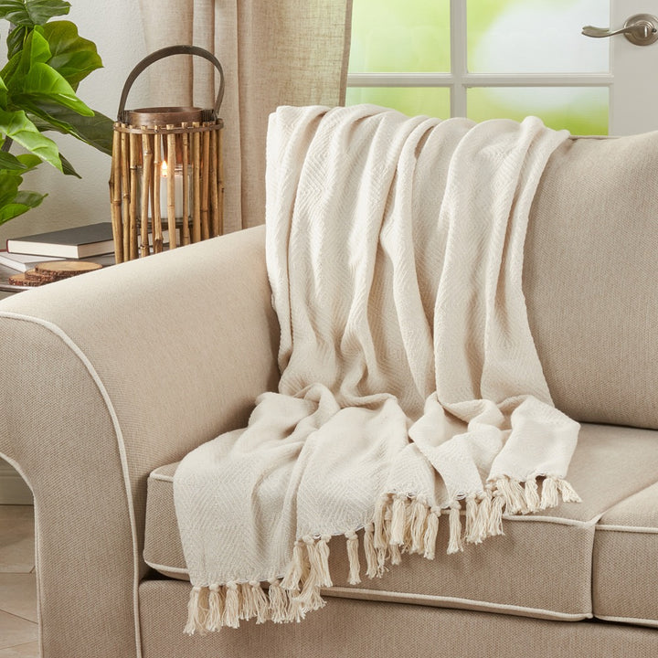 Charlene Diamond Weave Throw in Ivory 50" x 60"