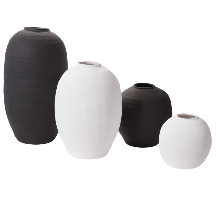 White Concrete Konos Vase, 4 Sizes
