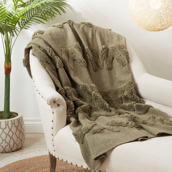 Elle Tufted Throw in Moss 50" x 60"