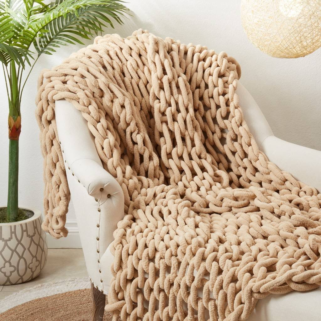 Soho Chunky Knit Throw 50" x 60"
